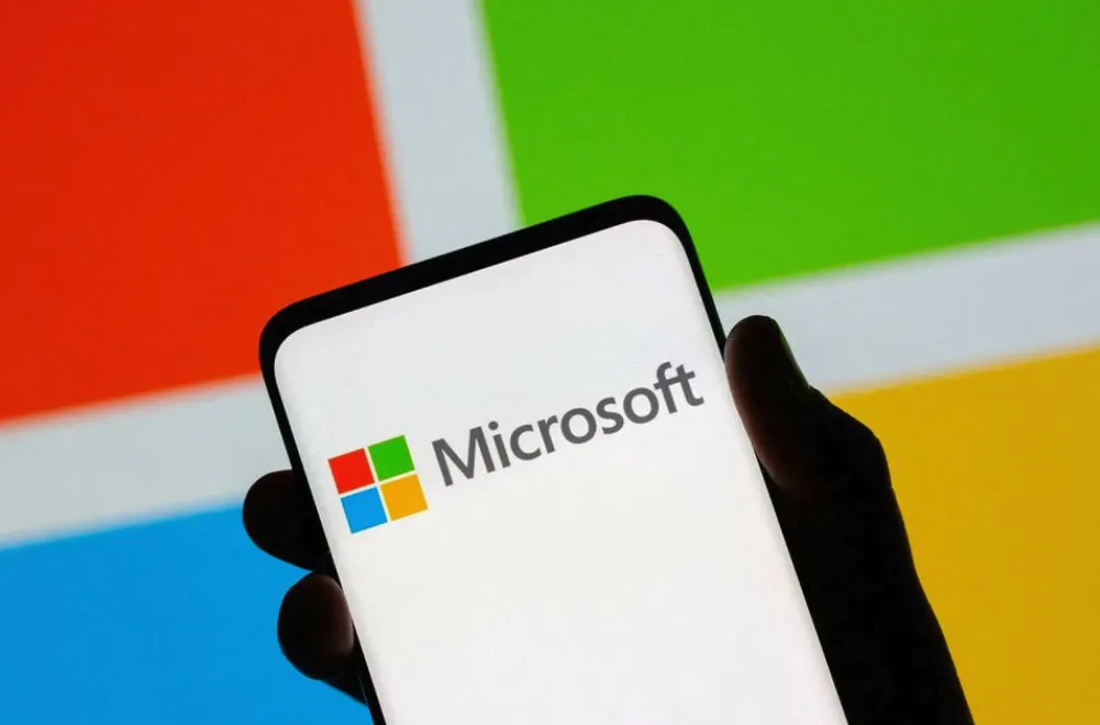 用户抱怨Win11开始菜单显示所有程序操作烦琐，高管承诺改进