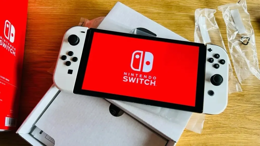 Xbox掌机有望实现，可拆卸手柄与便携折叠屏