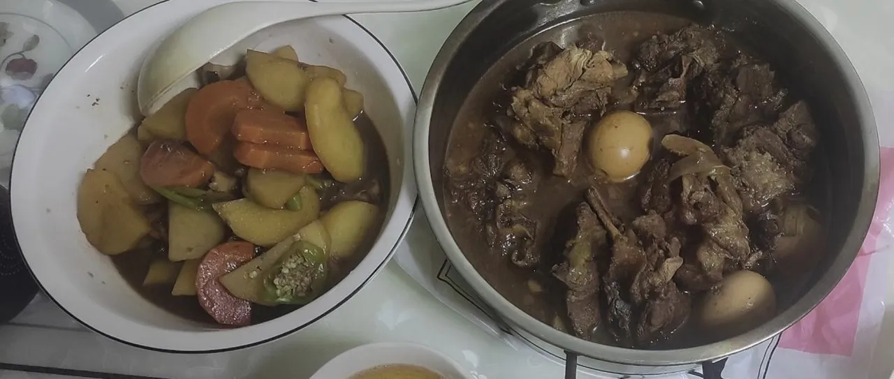 好吃到吐泡泡的《酱大骨》