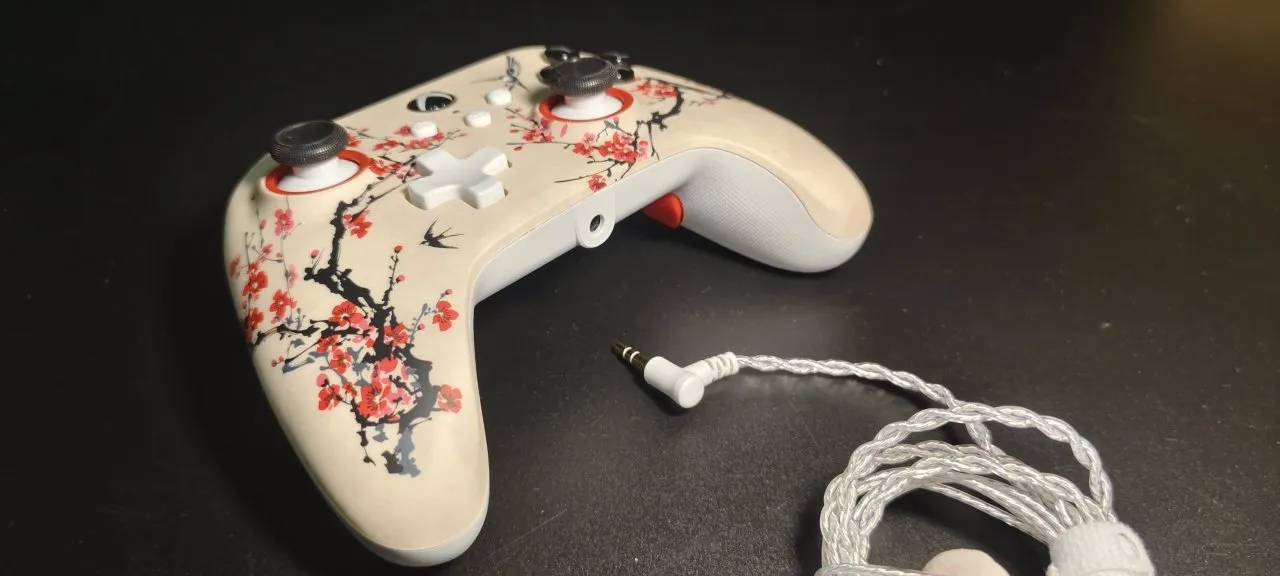 被誉为xbox最强第三方手柄的powera到底有多惊艳！