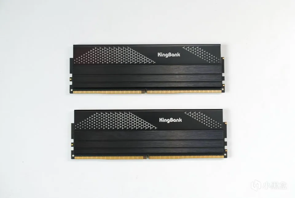 开年第一卷？金百达星刃32GB 7200 DDR5内存套装售价竟不到800？
