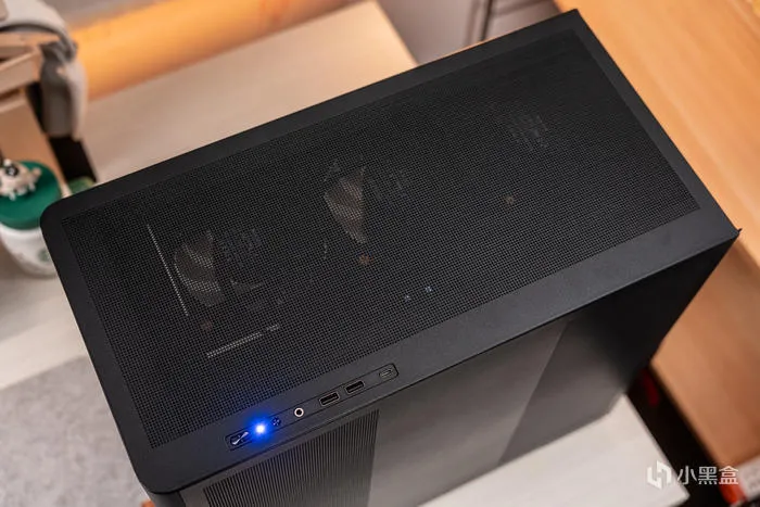 酷黑小爽——DARK ROCK PRO5+迫击炮2+索泰4060TI+乔思伯D300装机