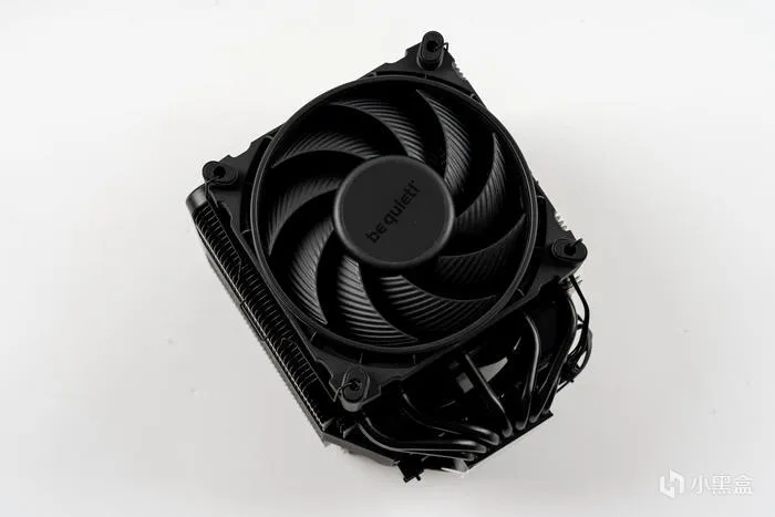 酷黑小爽——DARK ROCK PRO5+迫击炮2+索泰4060TI+乔思伯D300装机