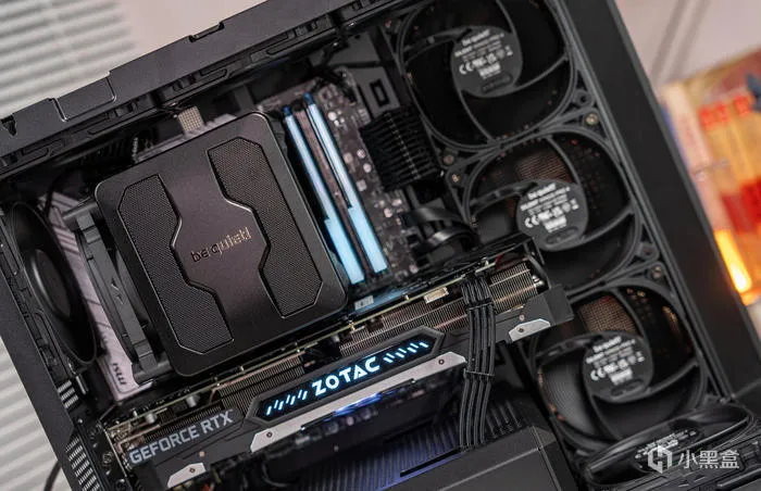 酷黑小爽——DARK ROCK PRO5+迫击炮2+索泰4060TI+乔思伯D300装机