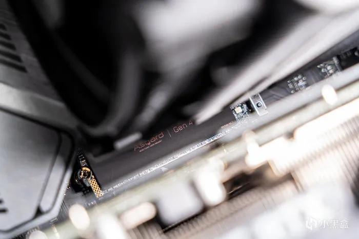 酷黑小爽——DARK ROCK PRO5+迫击炮2+索泰4060TI+乔思伯D300装机
