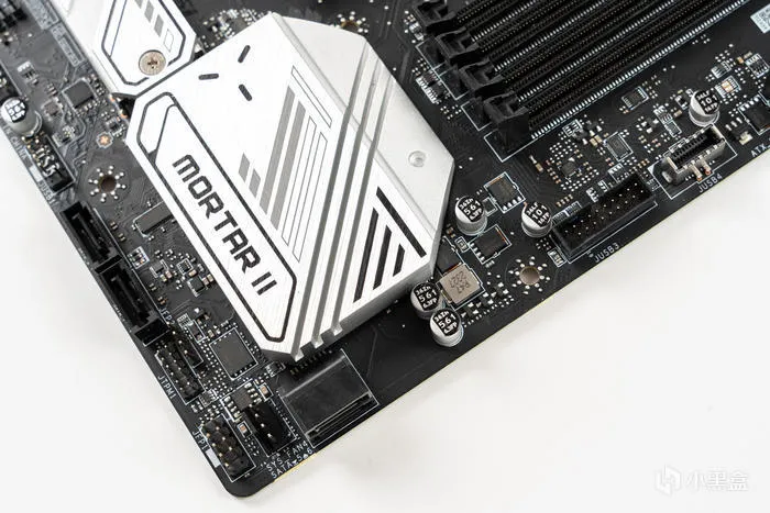 酷黑小爽——DARK ROCK PRO5+迫击炮2+索泰4060TI+乔思伯D300装机