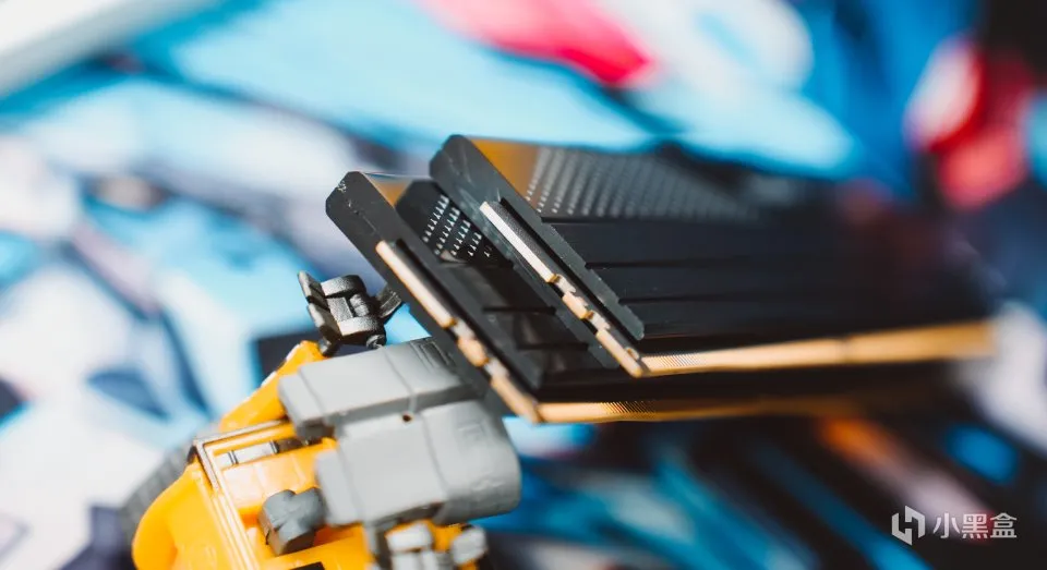 开年第一卷？金百达星刃32GB 7200 DDR5内存套装售价竟不到800？