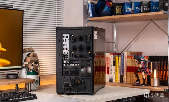 酷黑小爽——DARK ROCK PRO5+迫击炮2+索泰4060TI+乔思伯D300装机