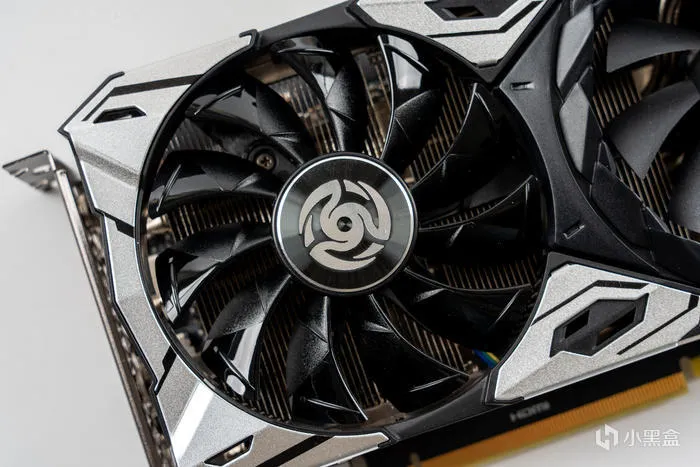 酷黑小爽——DARK ROCK PRO5+迫击炮2+索泰4060TI+乔思伯D300装机