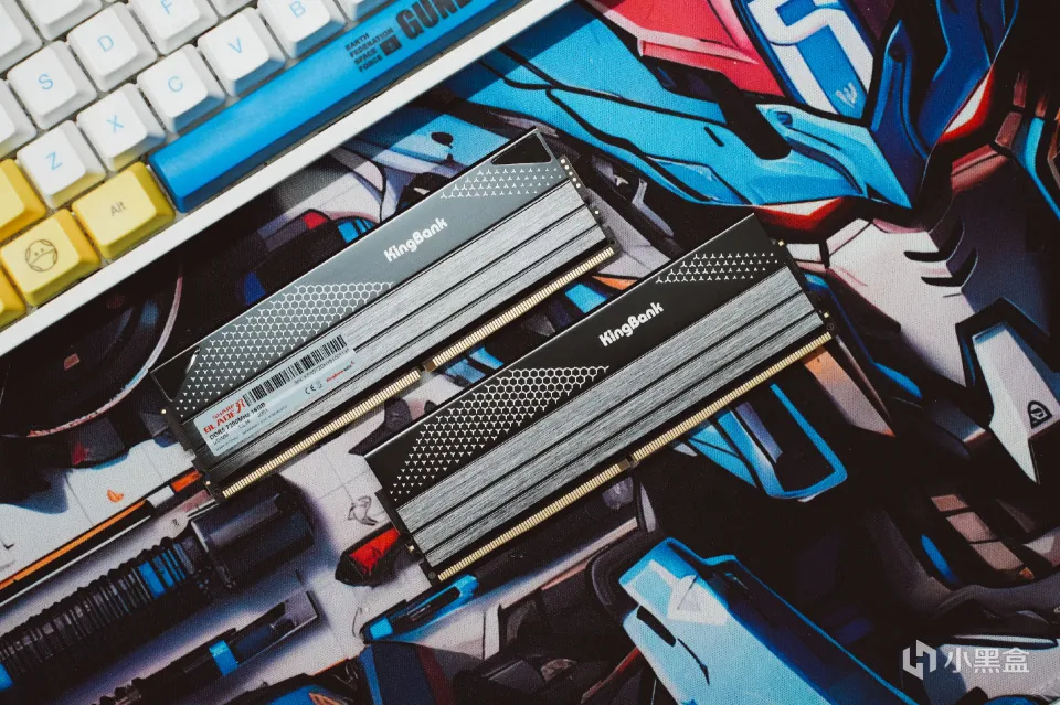 开年第一卷？金百达星刃32GB 7200 DDR5内存套装售价竟不到800？
