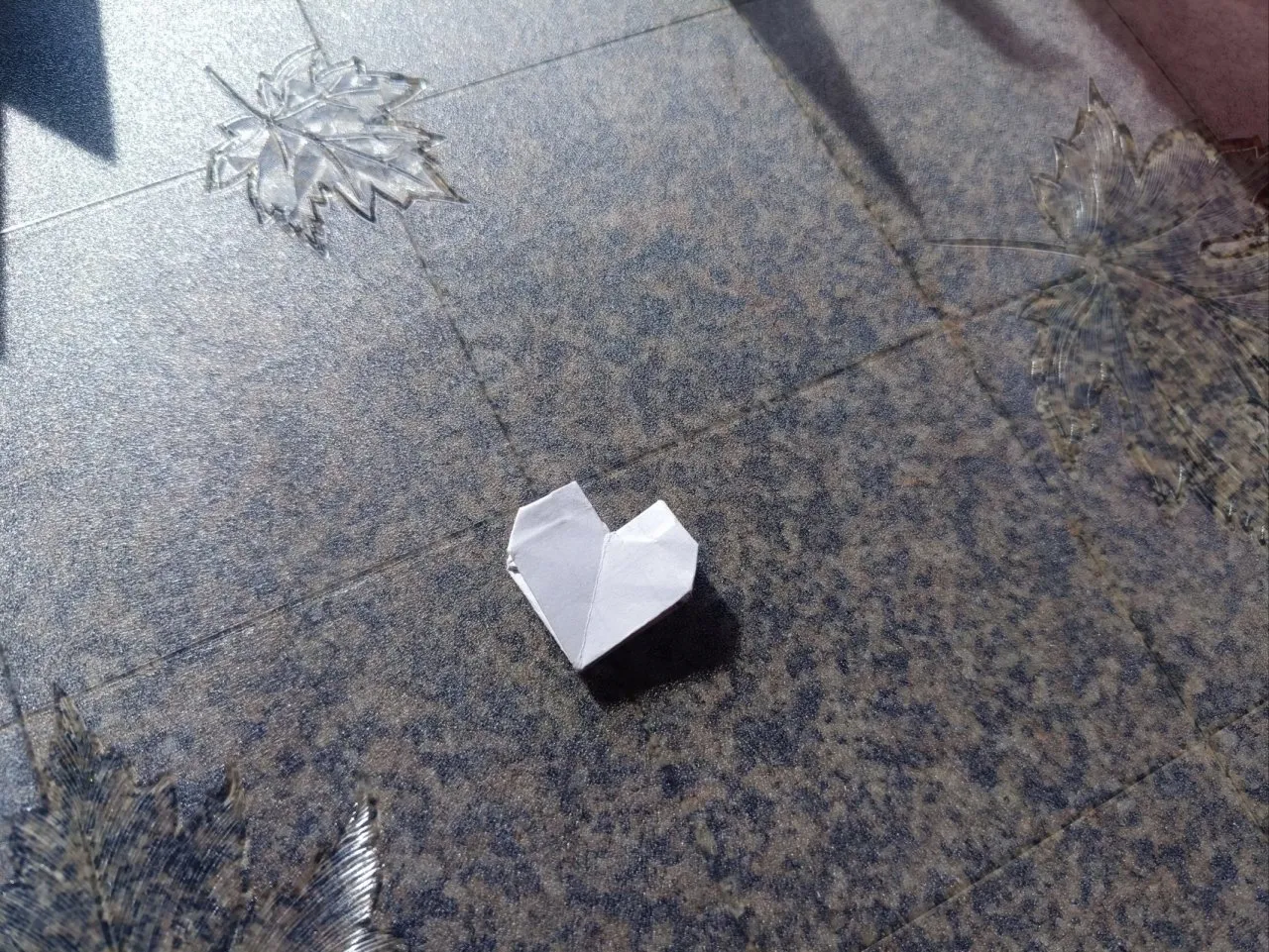 折纸回忆:一方小纸留住匆匆时光