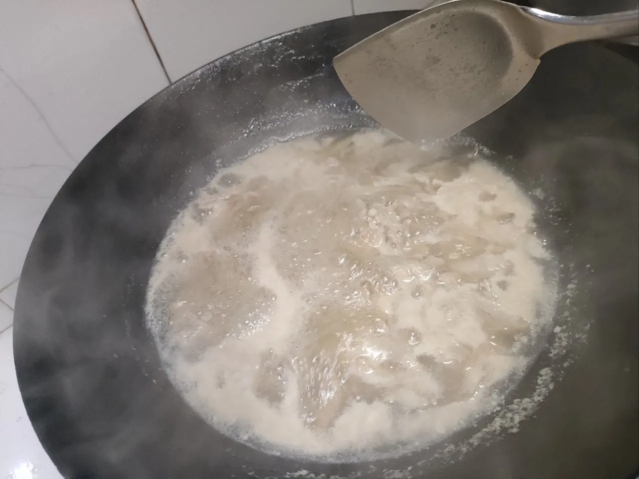 【小厨房】一份有手就会的超好吃万能炒肉模板！