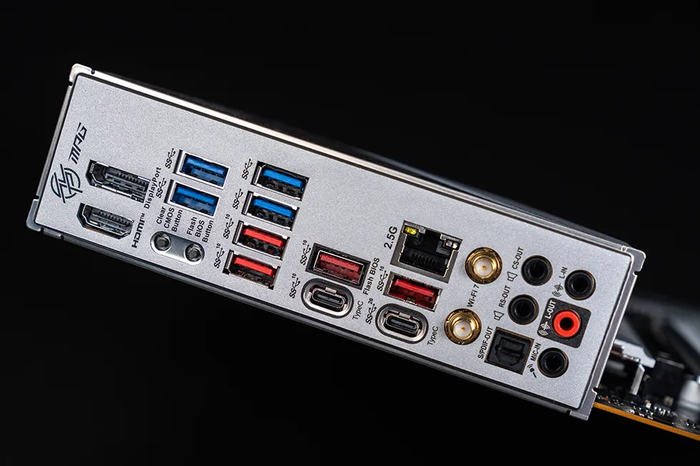 全面可视化，联力 O11D EVO RGB & TL LCD 积木风扇装机展示