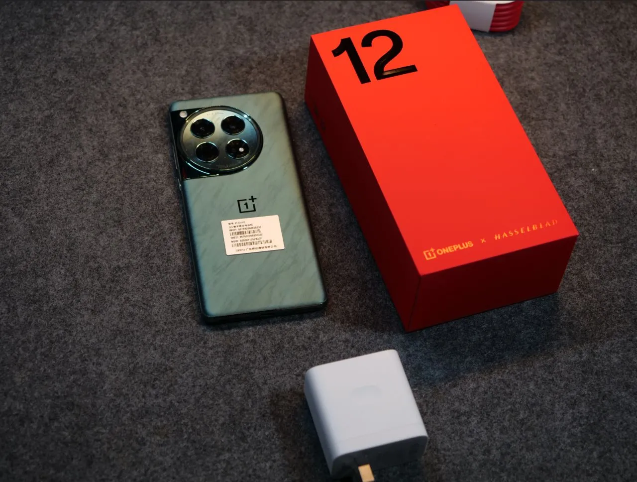 从iPhone升级到一加12深度摄影体验之它到底有多均衡？