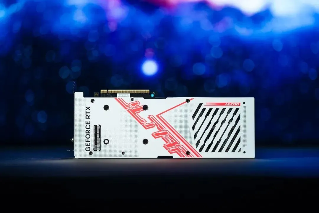 iGame GeForce RTX 4070 SUPER Ultra抢先看：用波普打破次元壁