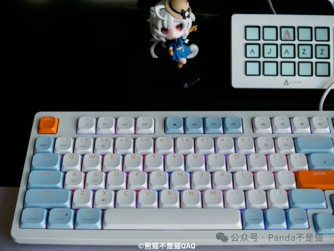键盘还能这么玩？既是键盘也是Stream Deck！黑爵AKP815实测