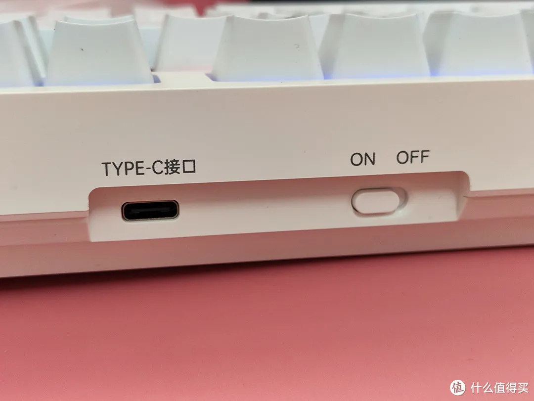 狼蛛（AULA）S98三模客制化机械键盘，上手开箱评测