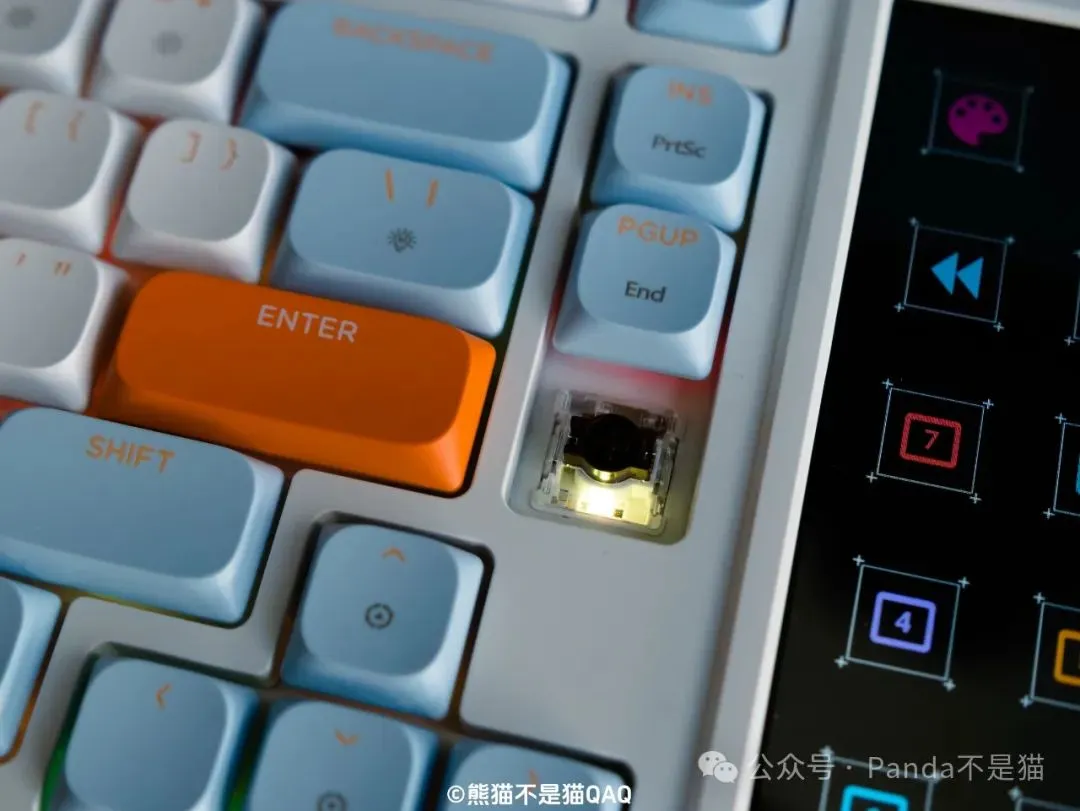 键盘还能这么玩？既是键盘也是Stream Deck！黑爵AKP815实测