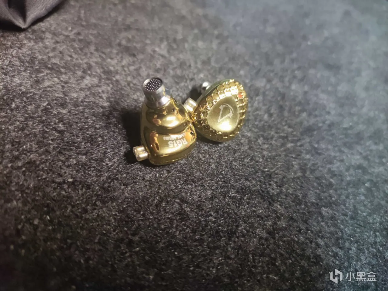 宁梵RG15刺客信条幻境联名：这一次的刺杀目标是你的耳朵！