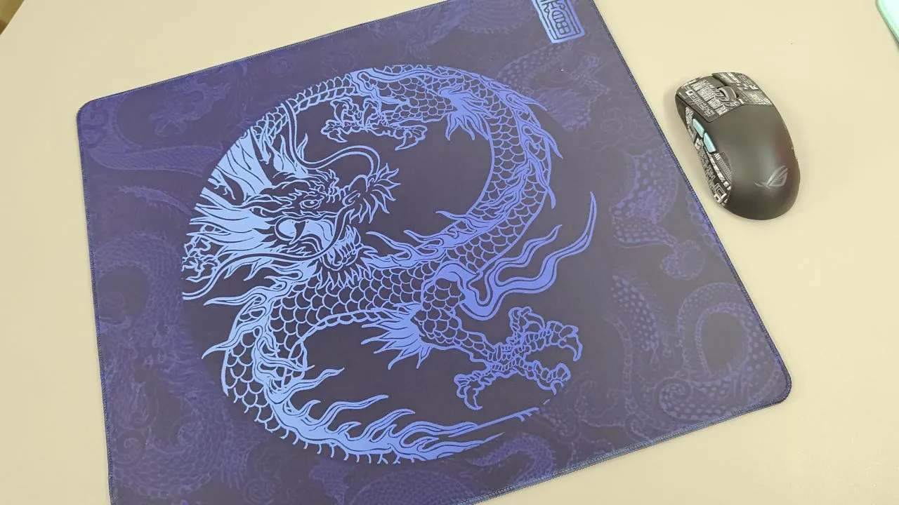 防水神器？49块钱的鼠标垫现在都那么强了吗？黑著一代鼠标垫