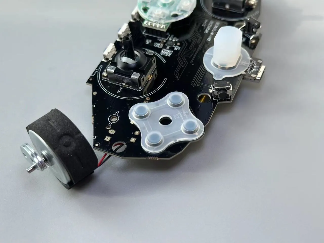 百元能DIY 且拥有双霍尔的手柄——奕狐 失落遗迹