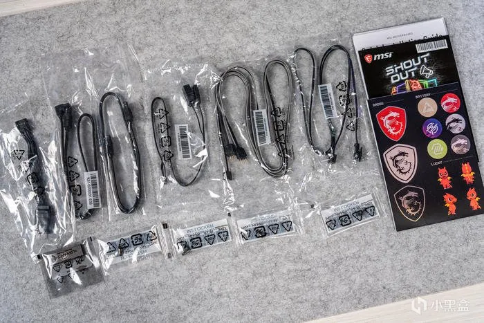 经典暗黑碳纤纹二代目——微星Z790第二代CARBON暗黑主板开箱测评
