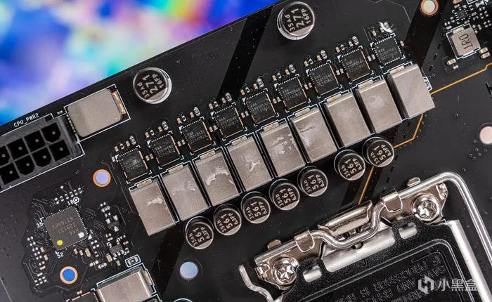 经典暗黑碳纤纹二代目——微星Z790第二代CARBON暗黑主板开箱测评