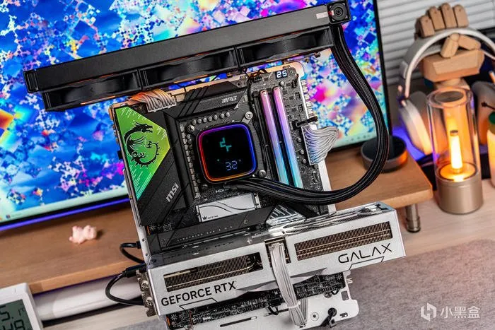 经典暗黑碳纤纹二代目——微星Z790第二代CARBON暗黑主板开箱测评