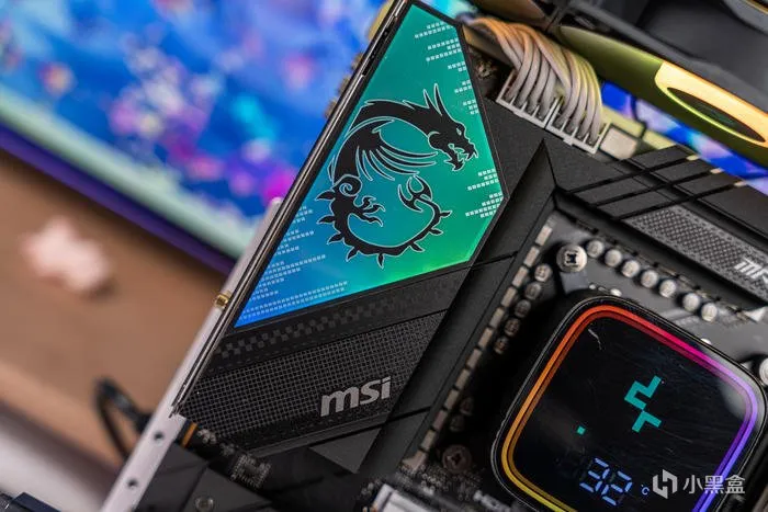 经典暗黑碳纤纹二代目——微星Z790第二代CARBON暗黑主板开箱测评