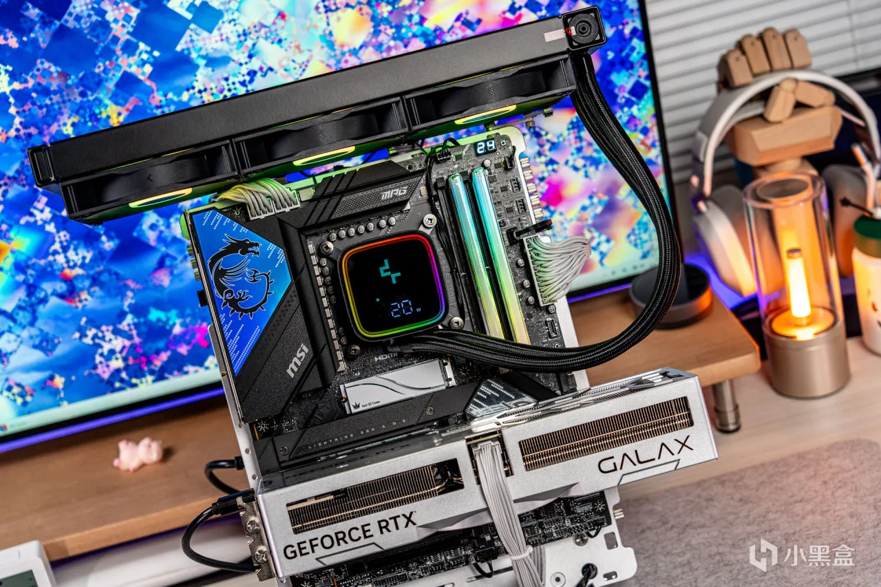 经典暗黑碳纤纹二代目——微星Z790第二代CARBON暗黑主板开箱测评