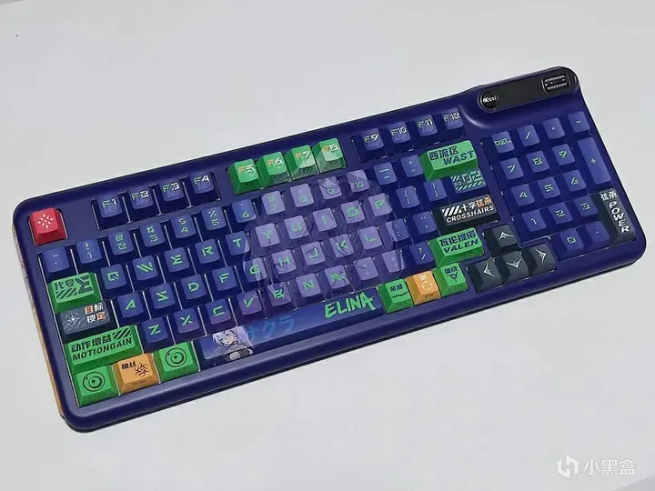 二次元带屏幕的三模机械键盘如何选？珂芝Z98 IP定制款给出了答案