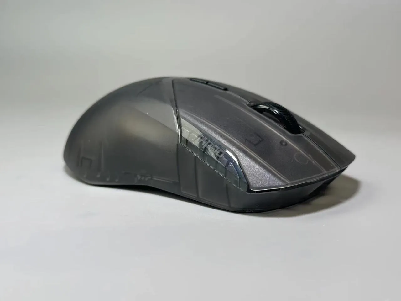 微型nano4K接收器 有线8KHz这次算是补全了VT9系列——雷柏VT9Air