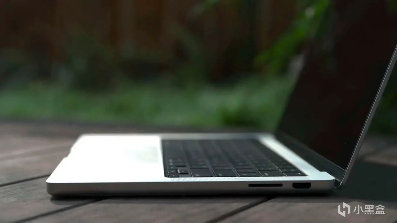 库克刀法精准 高价低配 超高价高配 M3 Max的MacBook Pro体验