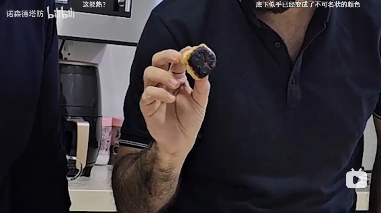 来自伊拉克的loong年祝福，独游制作人包饺砸，香菜+奶酪？天才！
