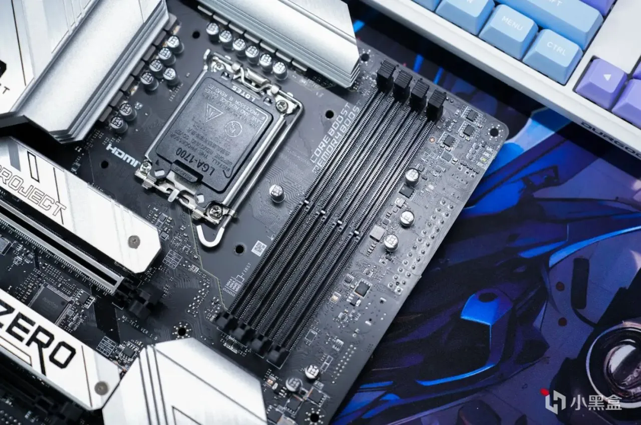 背插+纯白的战术信仰！微星B760M PROJECT ZERO+白刃机箱装机实测
