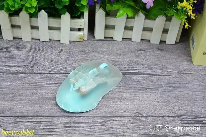 雷柏VT9 air双模无线鼠标体验：8KHz回报率 美观半透外壳