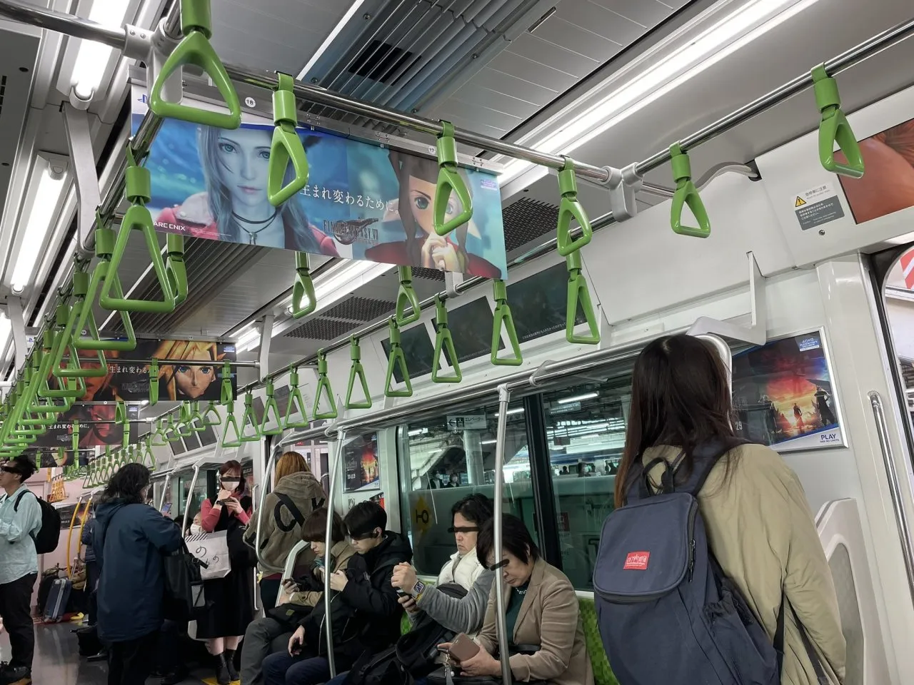 《最终幻想VII重生》东京列车宣发 跨越27年的“重生”之旅