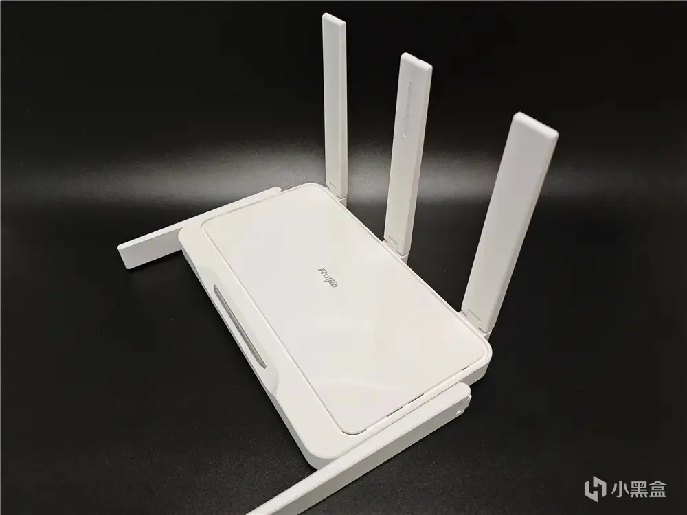 锐捷雪豹，百元价位电竞路由器，为您开启专属游戏WiFi