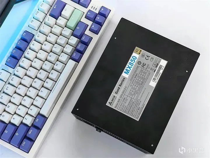 装机最不建议省的就是电源，拆开台达 MX850W金牌全模电源看行不