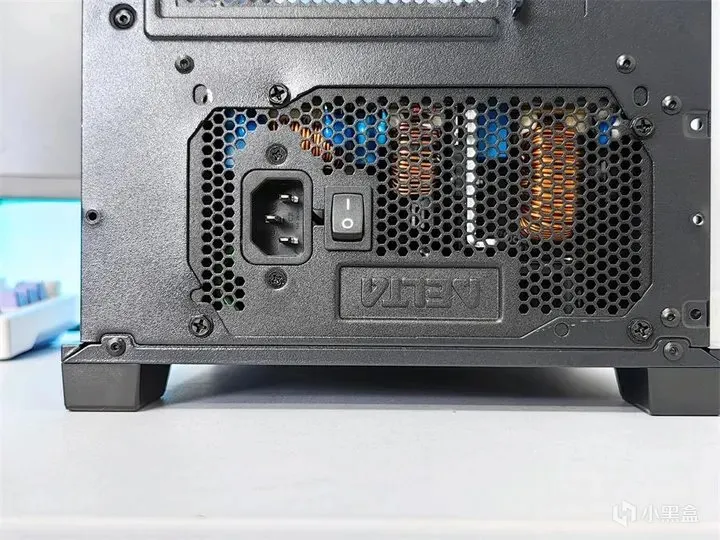 装机最不建议省的就是电源，拆开台达 MX850W金牌全模电源看行不